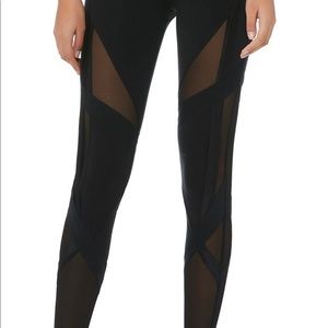 Ali Yoga - High-waist Bandage Legging